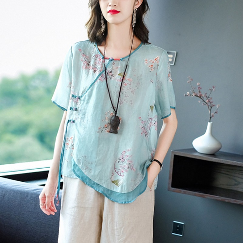 Ethnic Fashion Brand - Elegant round Neck Women's T-shirt Ethnic