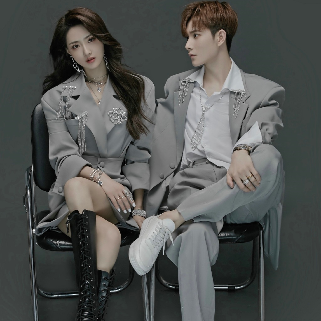 Ethnic Fashion Studio - Fashionable Couple's Suit Set for Studio