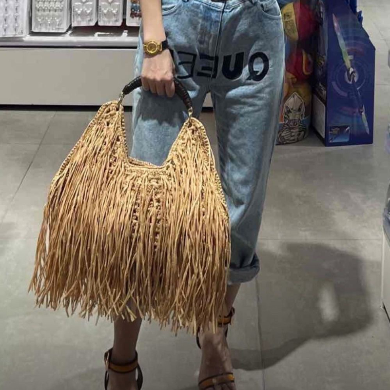 Bohemian Tassel Straw Handbag  - Ethnic Fashion Design 리뷰 및 가격