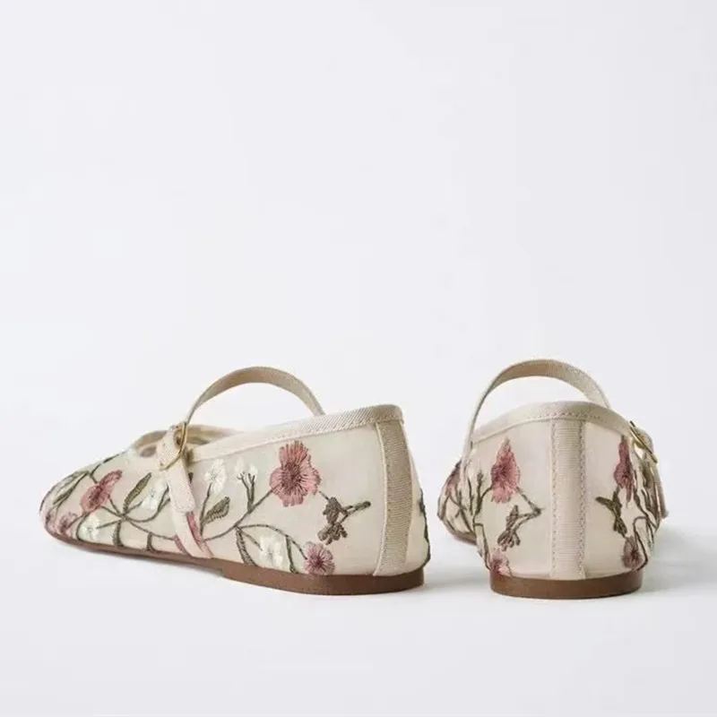 Mesh Embroidered Leisure Balle - Ethnic Fashion Brand 리뷰 및 가격