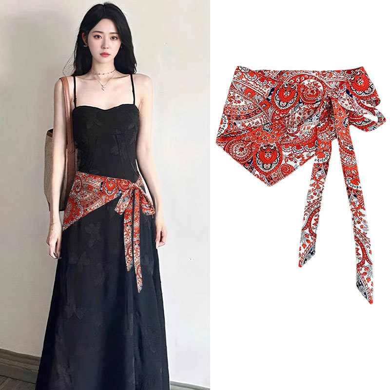 Cashew flower triangular scarf - Ethnic Wear In Fashion 리뷰 및 가격