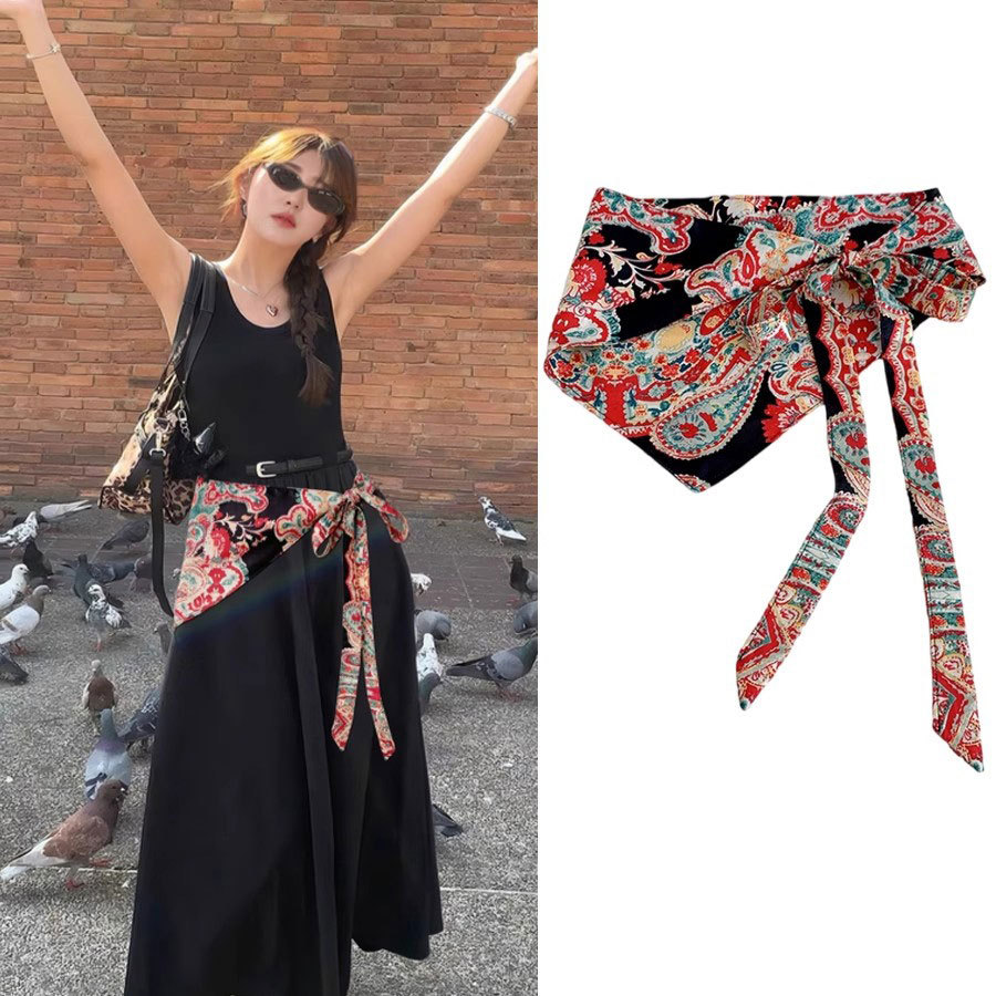 Cashew flower triangular scarf - Ethnic Wear In Fashion 리뷰 및 가격