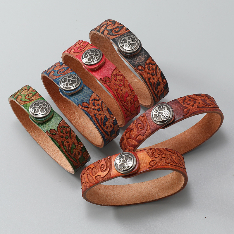 Novel Pattern Carved Ethnic St - Ethnic Fashion Influencers 리뷰 및 가격