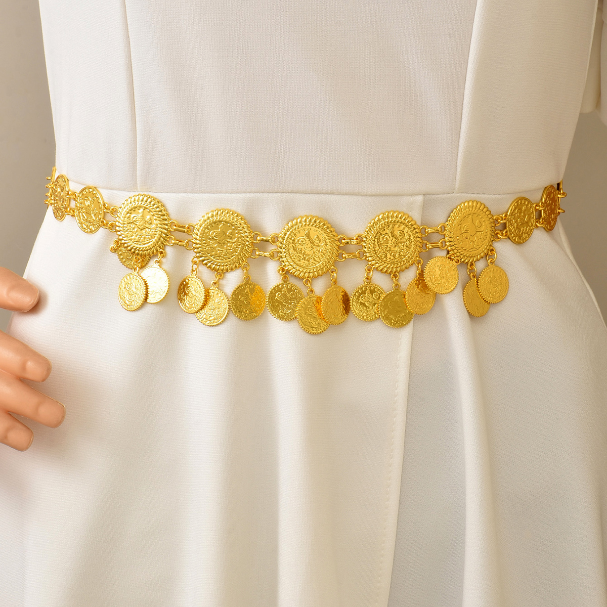 Golden Coin Pattern Bridal Bel - Ethnic Gown 리뷰 및 가격