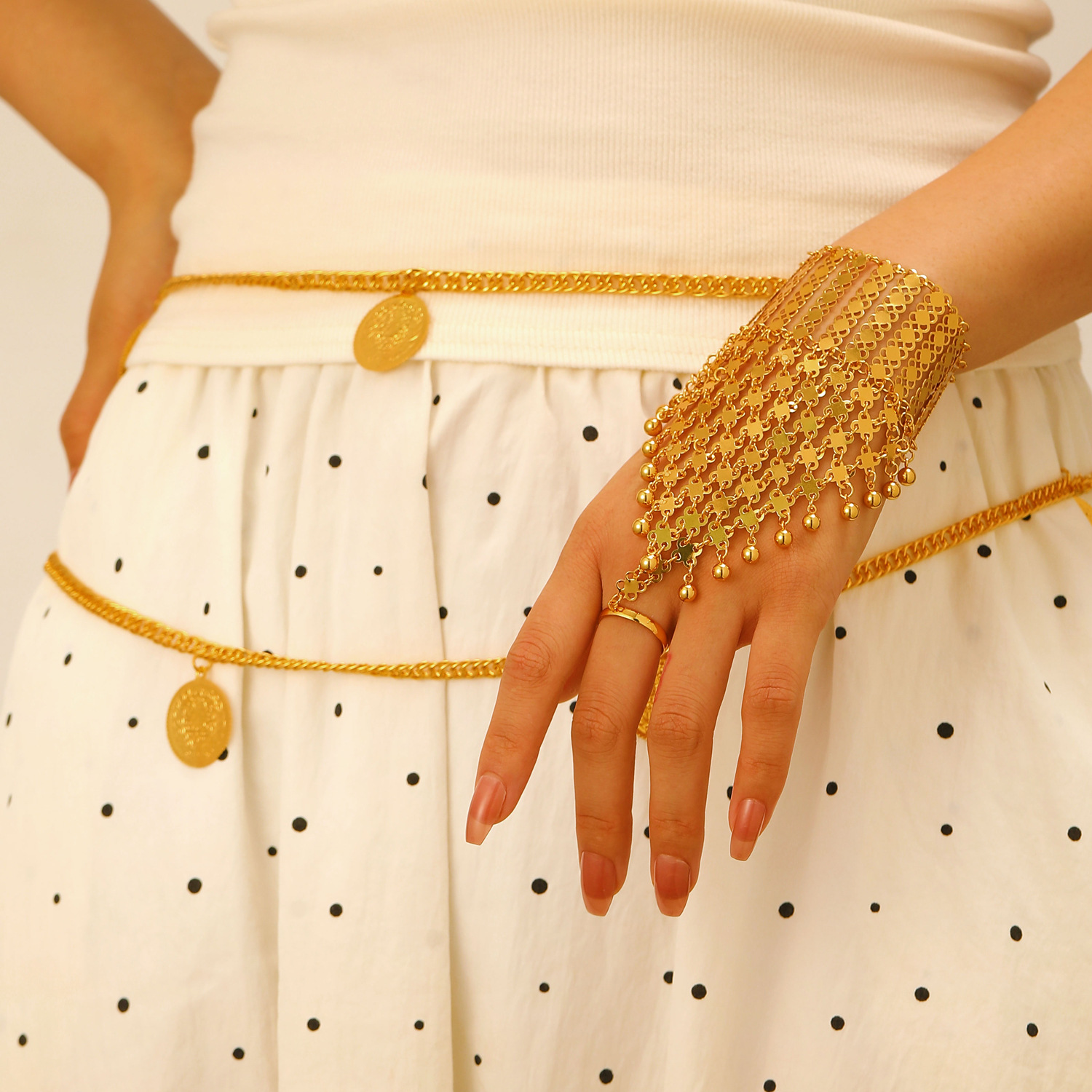Ethnic Arabic Style Gold Color - Ethnic Fashion Trends 2026 리뷰 및 가격