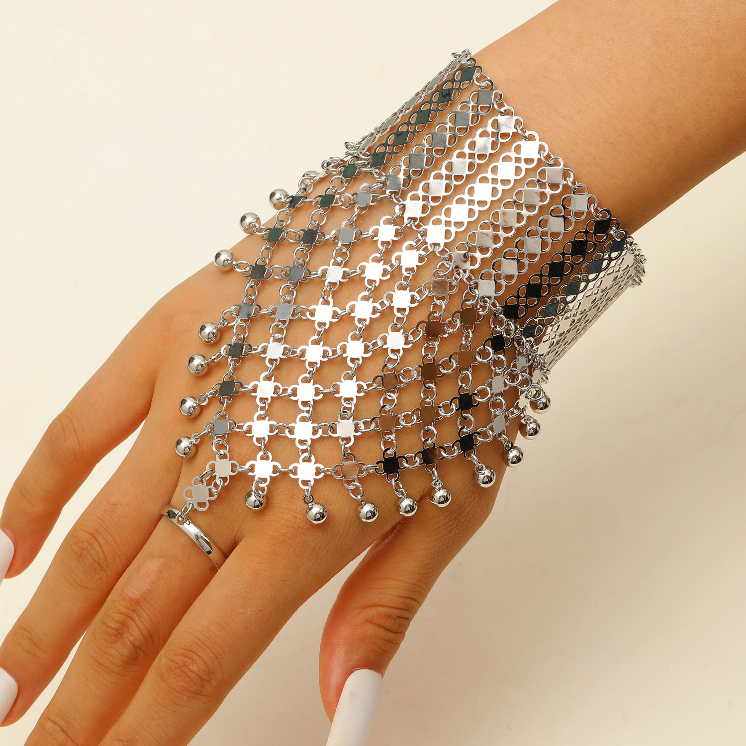 Ethnic Arabic Style Gold Color - Ethnic Fashion Trends 2026 리뷰 및 가격