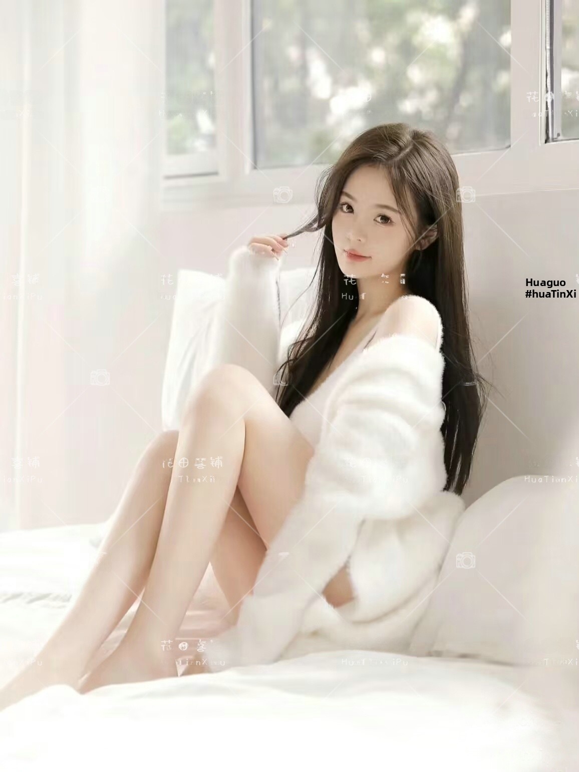 Pure Desire Style Sweater Phot - Ethnic Fashion Studio 리뷰 및 가격