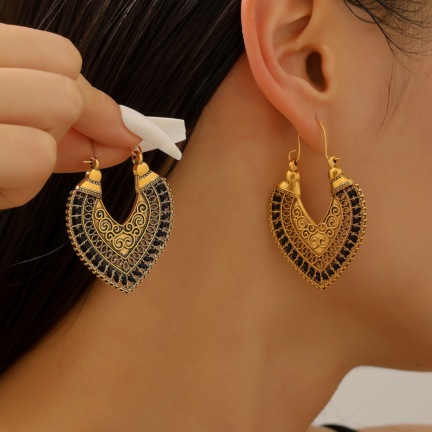Vintage Bohemian Hollow Ancien - Ethnic Fashion Trends 2026 리뷰 및 가격